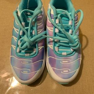 Nike Shoes - Nike air max plus Nike Shoes - Nike air max plus